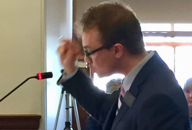 Legislature kills proposal to prevent lobbyist contributions to lawmakers