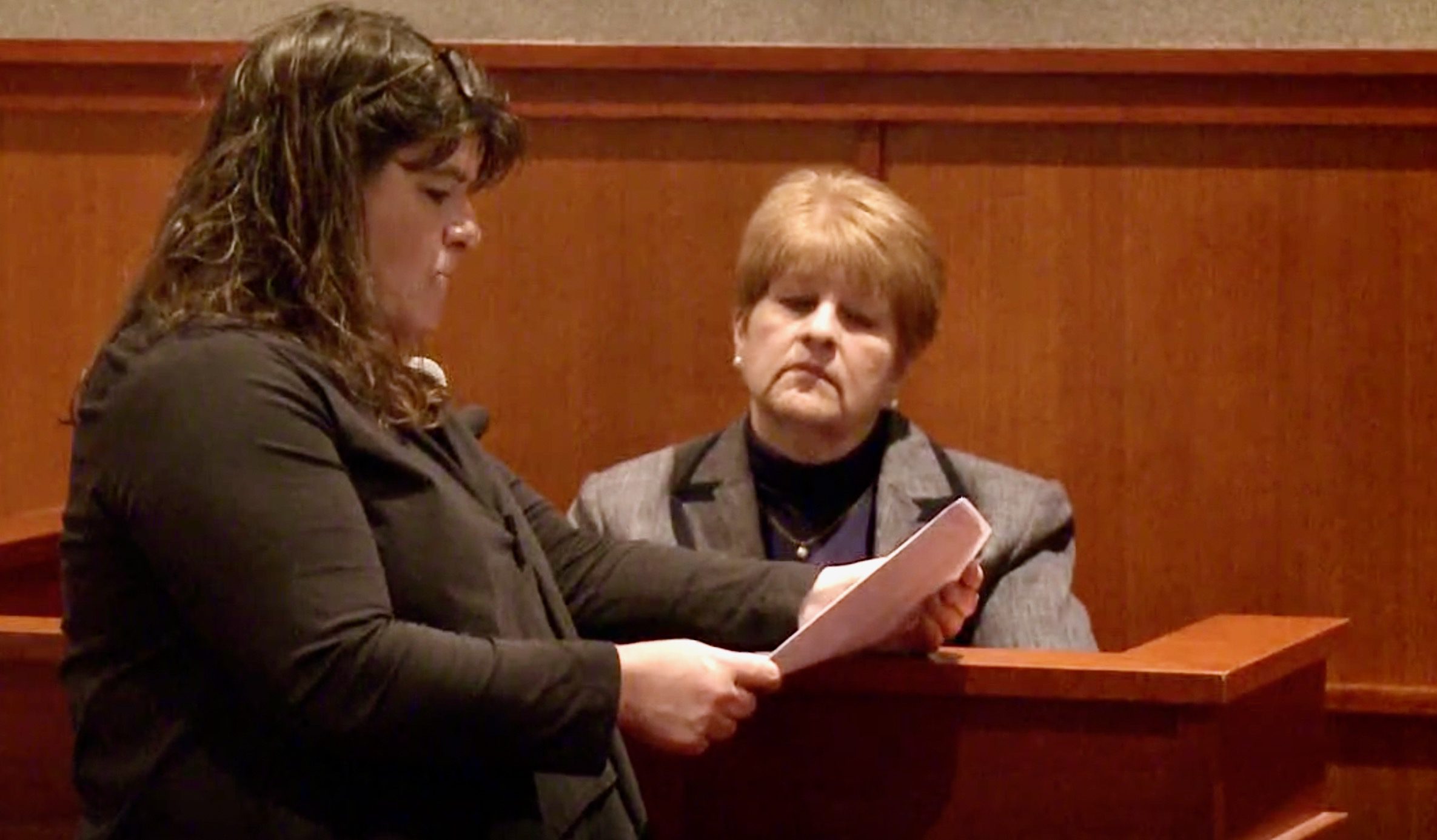 Lawyer withdraws from nearly 200 cases after not complying with billing investigation