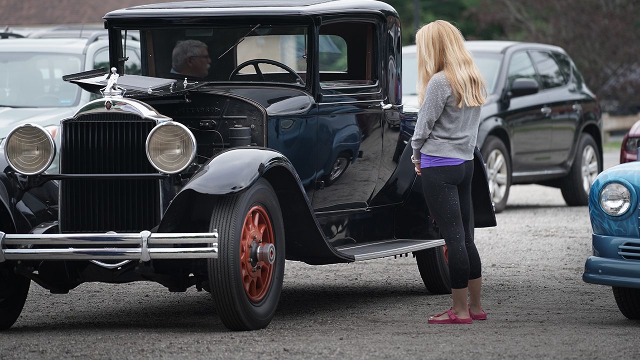 Chasing Maine: The Antique Car Show