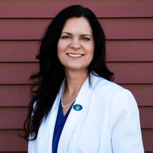 Rep. Amy Arata.